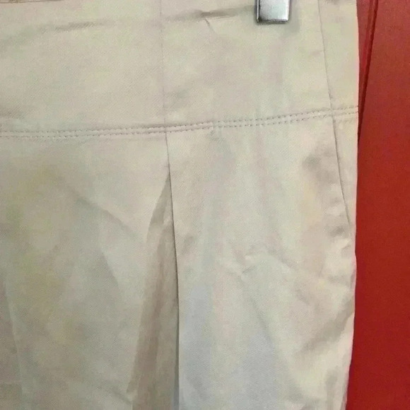 Banana Republic beige Tulip skirt - Picture 2 of 8